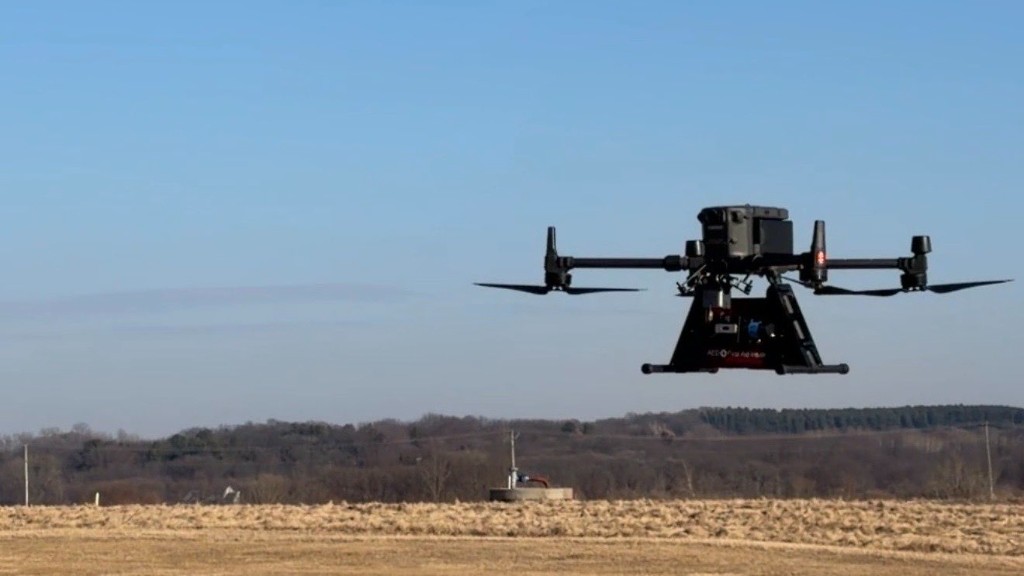 AED drone rescue — ski race emergencies